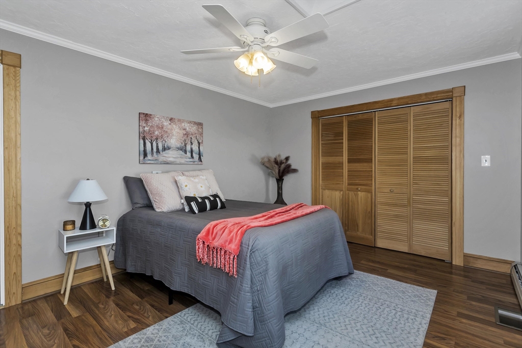 289 Holyoke Road Westfield, MA 01085 - Photo 12 of 23