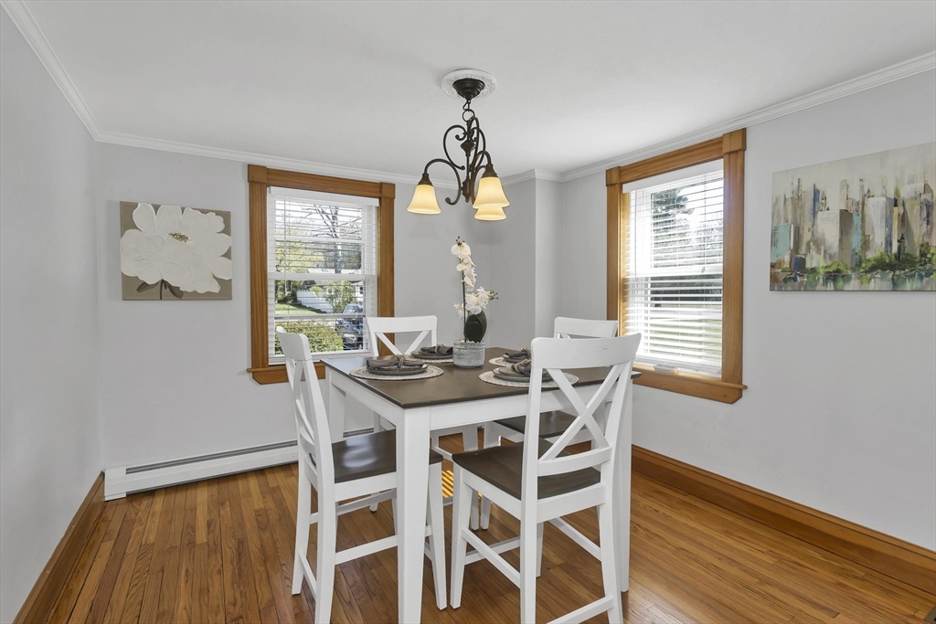 289 Holyoke Road Westfield, MA 01085 - Photo 3 of 23