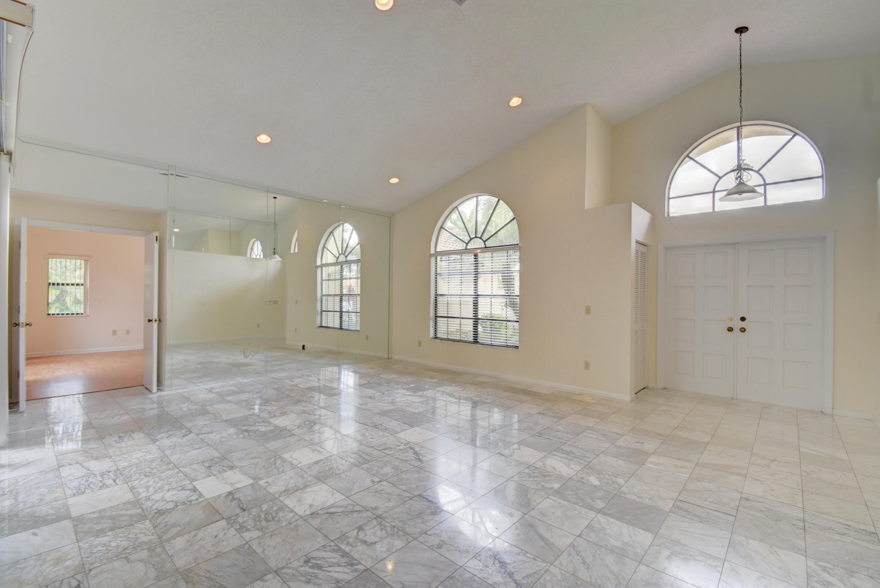 10784 Boca Woods Lane Boca Raton, FL 33428 - Photo 4 of 55 Virtuals1 (4)