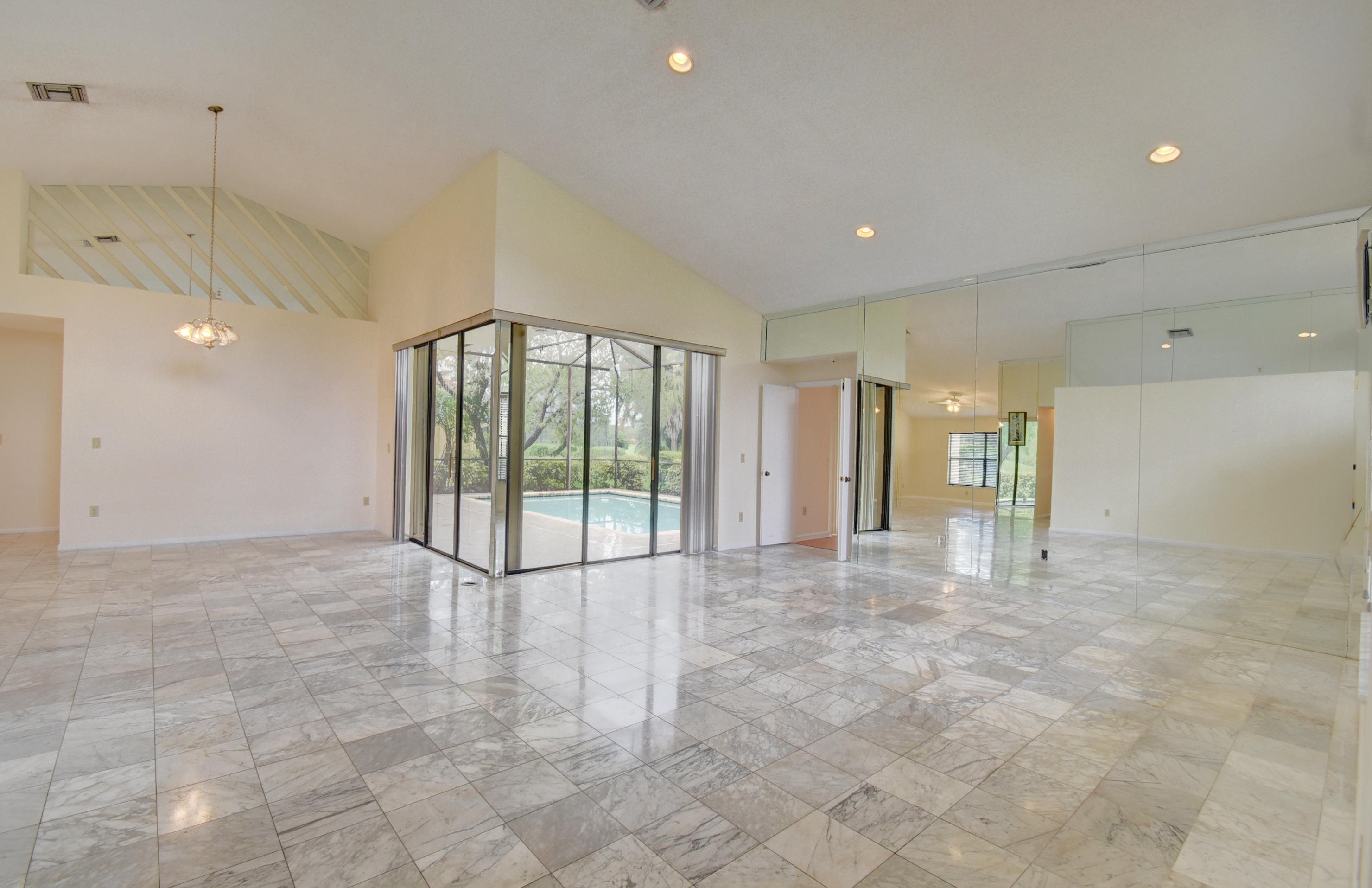 10784 Boca Woods Lane Boca Raton, FL 33428 - Photo 5 of 55 Virtuals1 (5)