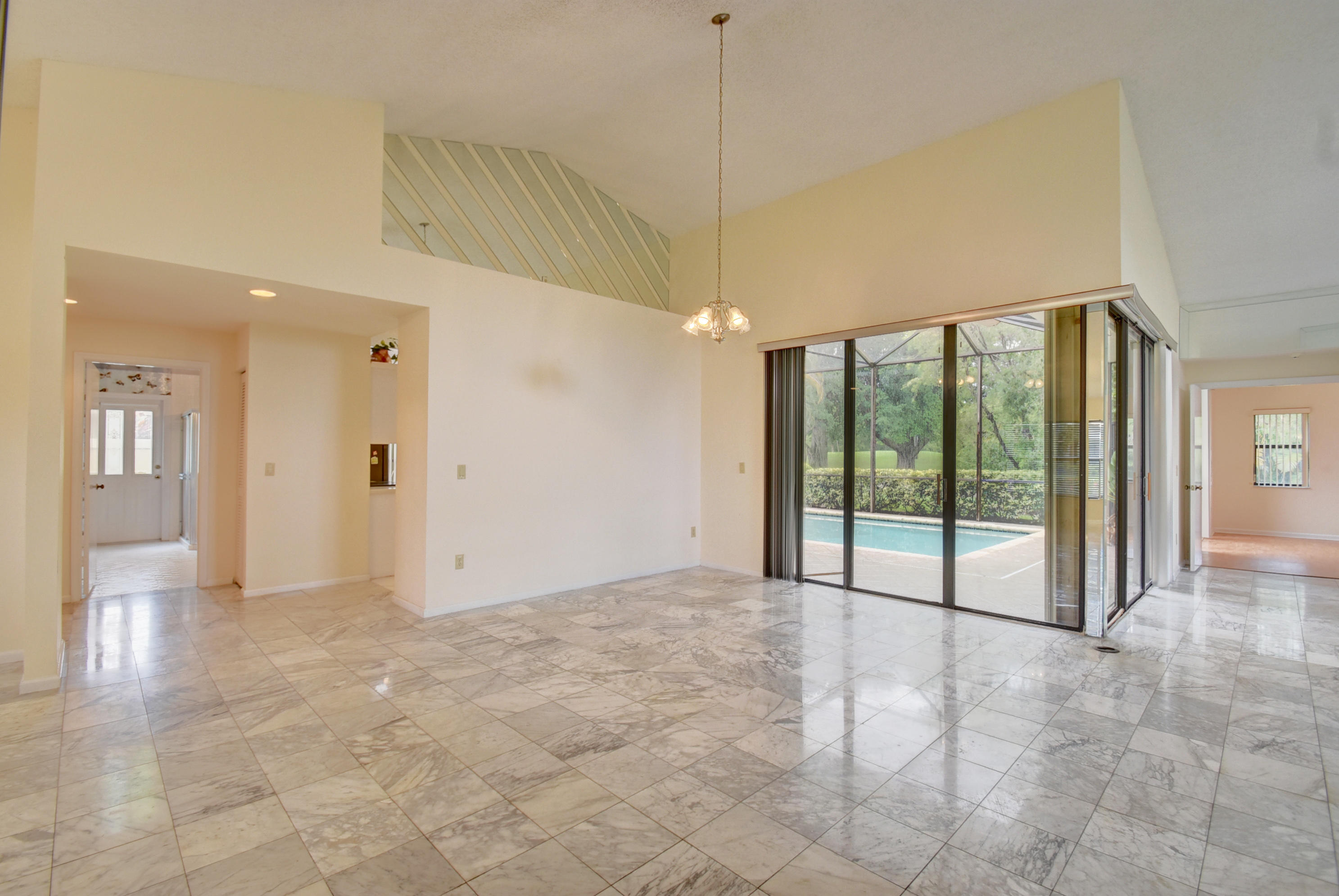 10784 Boca Woods Lane Boca Raton, FL 33428 - Photo 8 of 55 Virtuals1 (8)