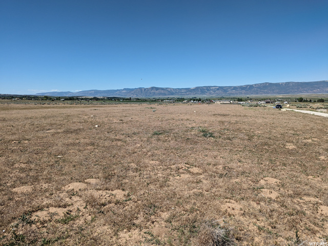 8680 East 15580th North Spring City, UT 84662 - Photo 2 of 4 Mountain view featuring rural landscape