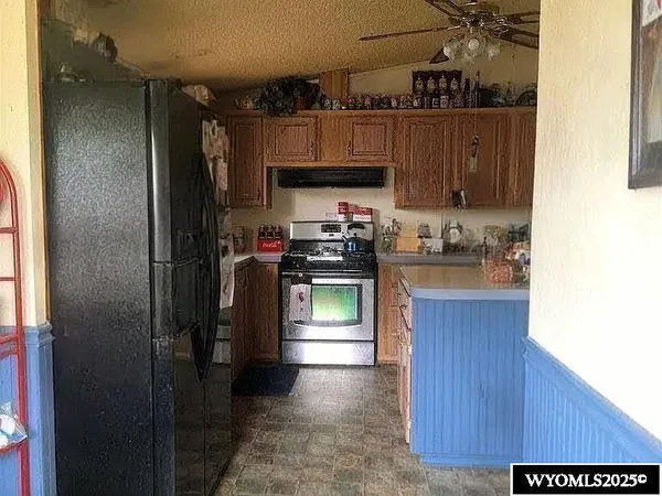 $220,000 | 222 Roosevelt Avenue, Evanston, WY 82930