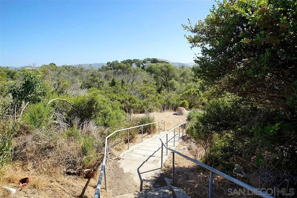 2025 Green Ridge Circle Lompoc, CA 93436 - Photo 23 of 24 Gallery Image 23