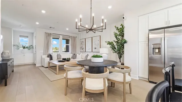 $922,990 | 1730 East Park Lane, Unit 16, Anaheim, CA 92805