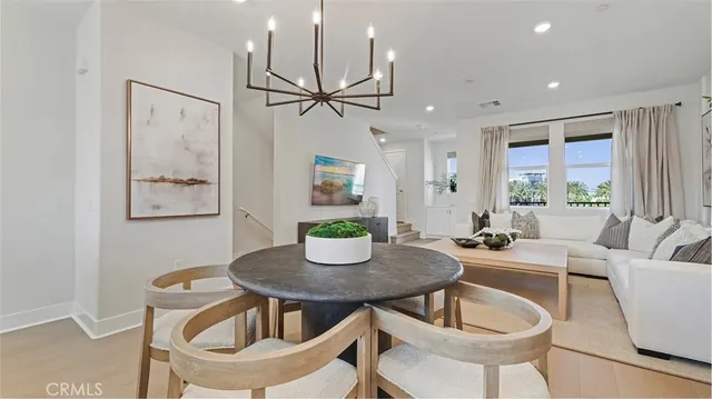 $922,990 | 1730 East Park Lane, Unit 16, Anaheim, CA 92805