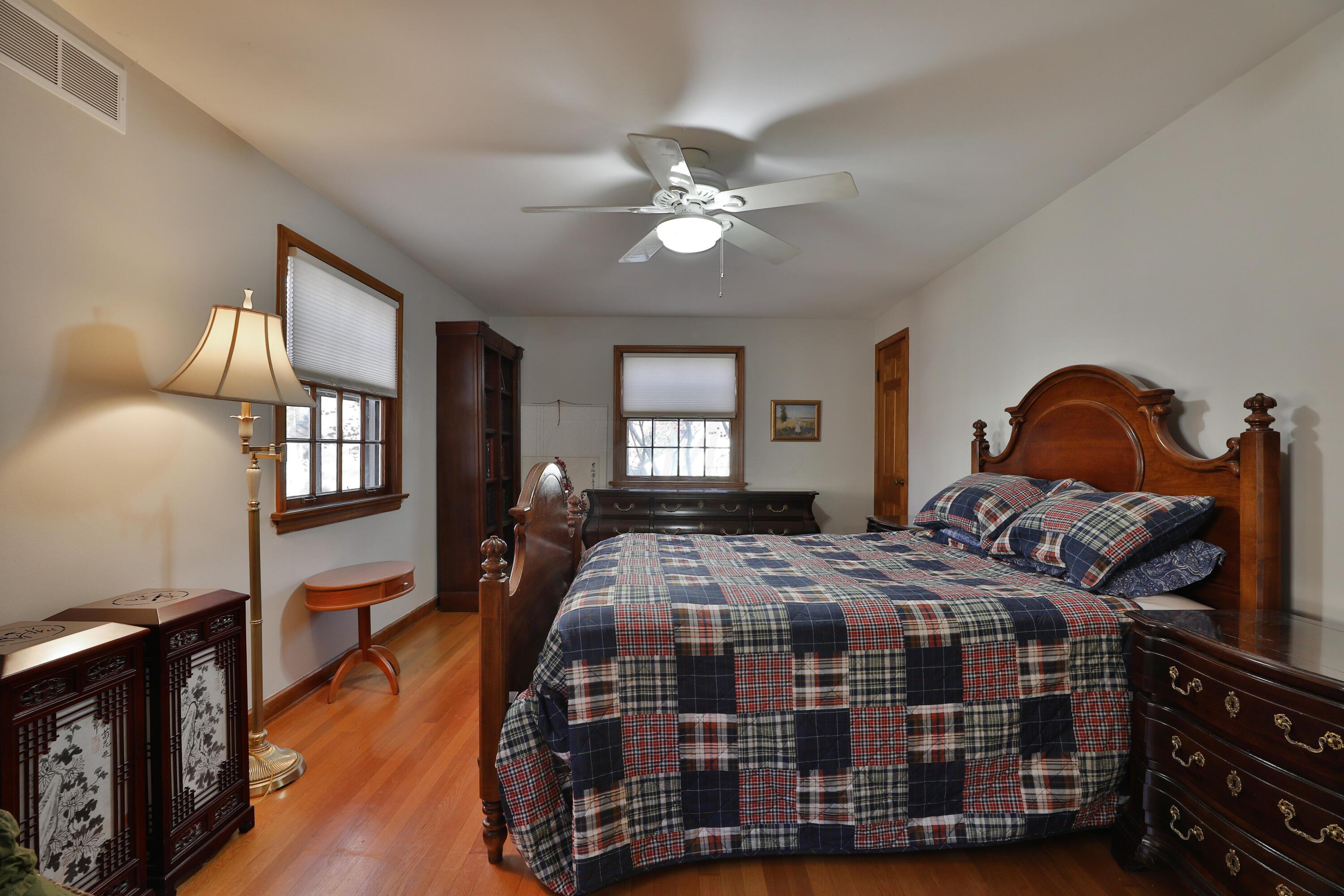 207 West Cooke Road Columbus, OH 43214 - Photo 17 of 33 207-W-Cooke-17