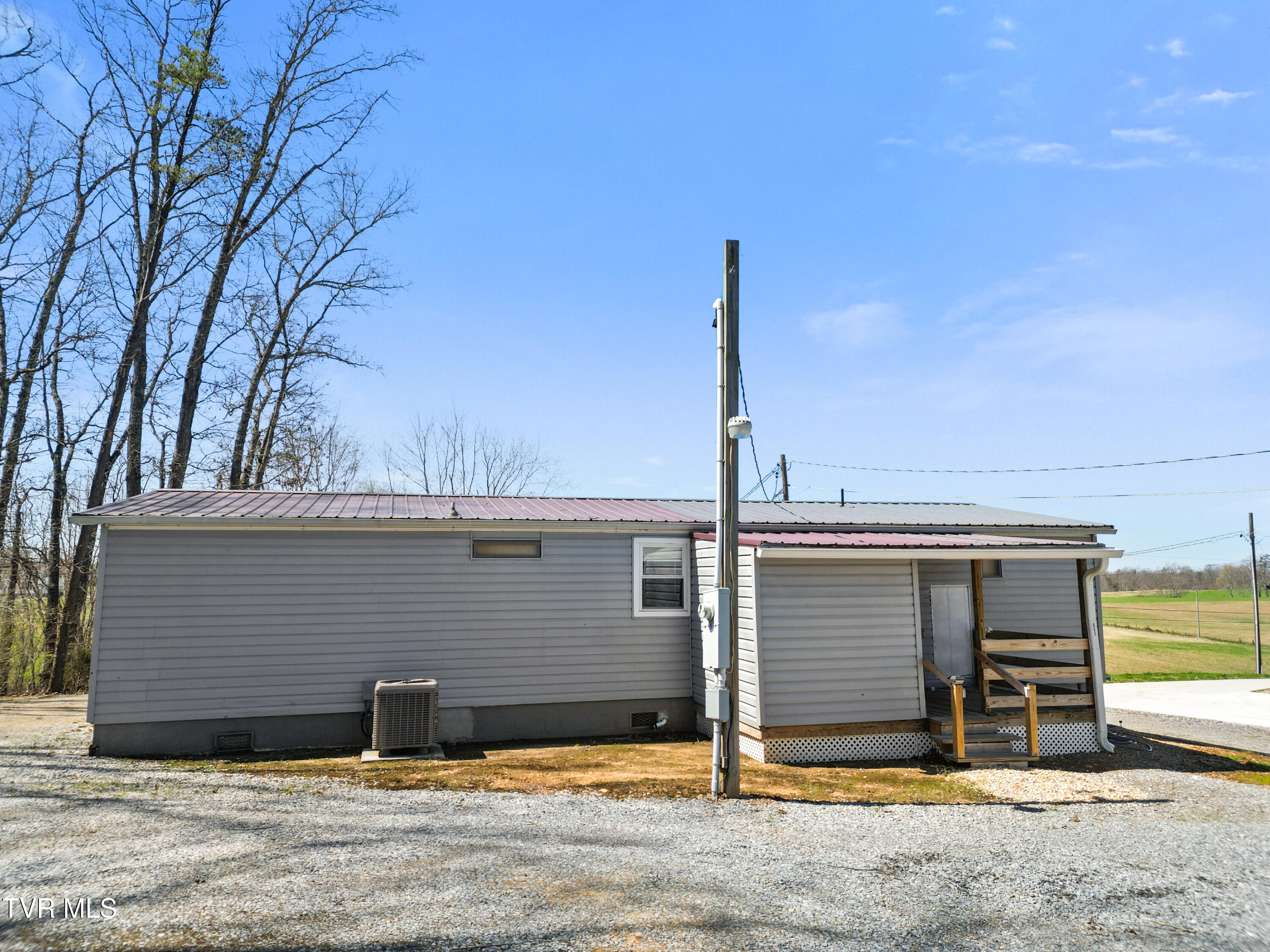 645-647 Seaton Road Afton, TN 37616 - Photo 20 of 48 DJI_0192