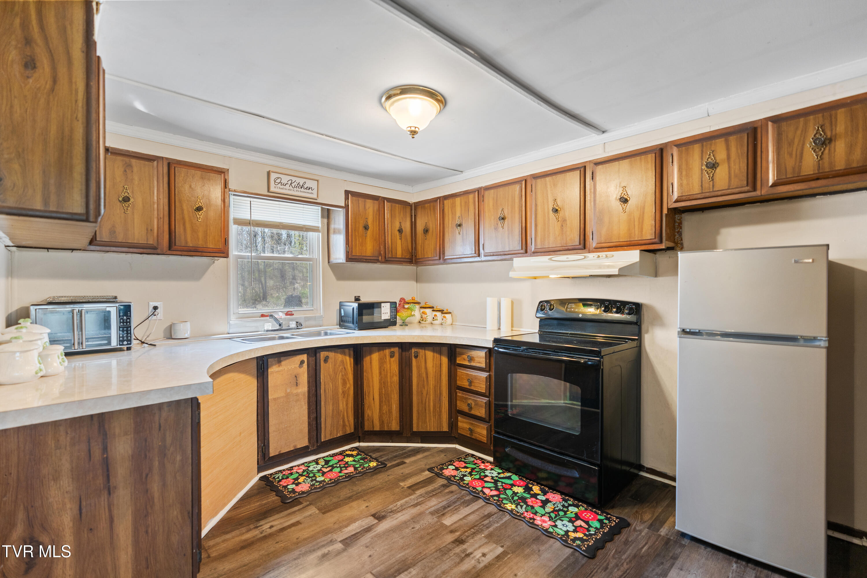 645-647 Seaton Road Afton, TN 37616 - Photo 22 of 48 DSC09359