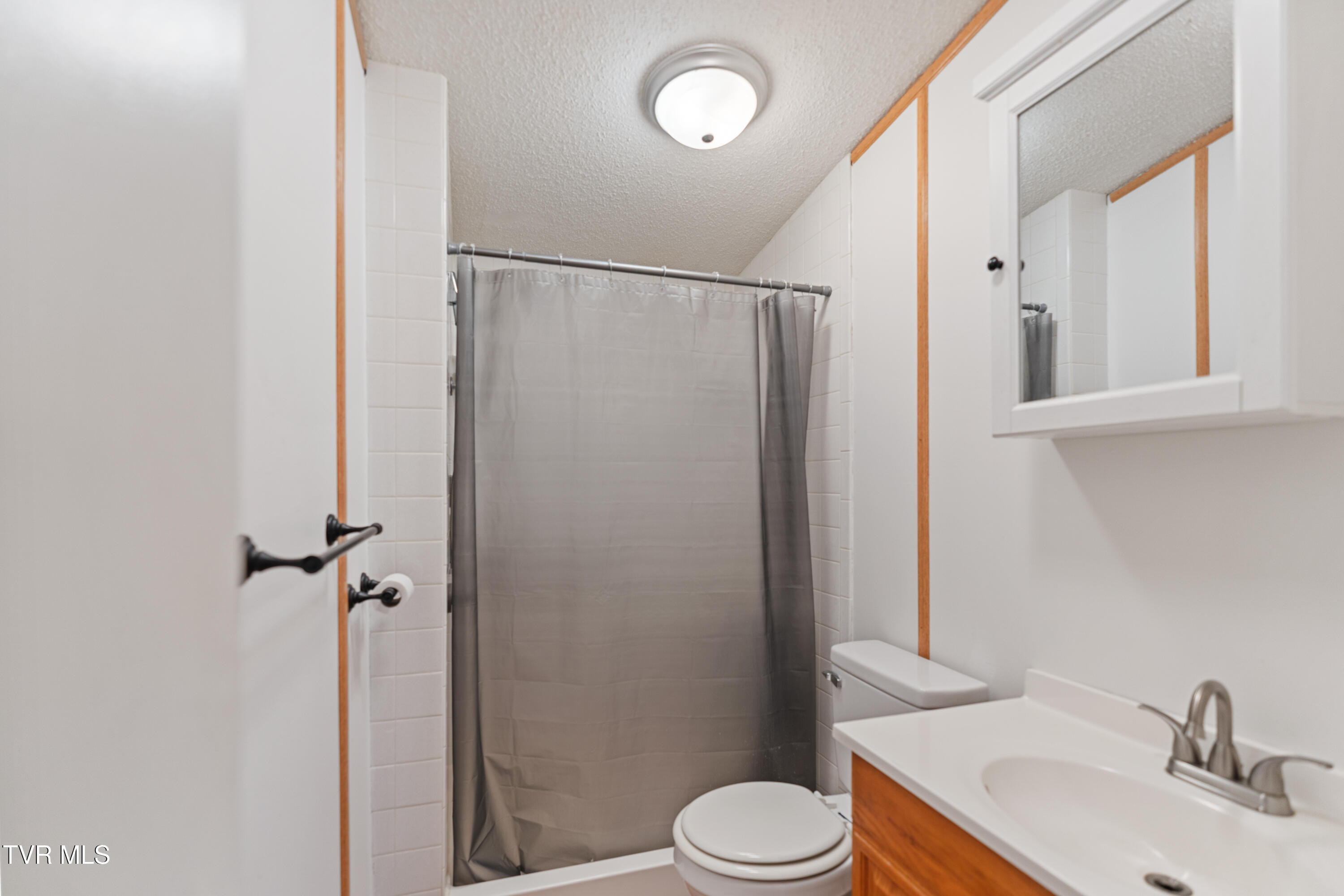 645-647 Seaton Road Afton, TN 37616 - Photo 42 of 48 DSC09419