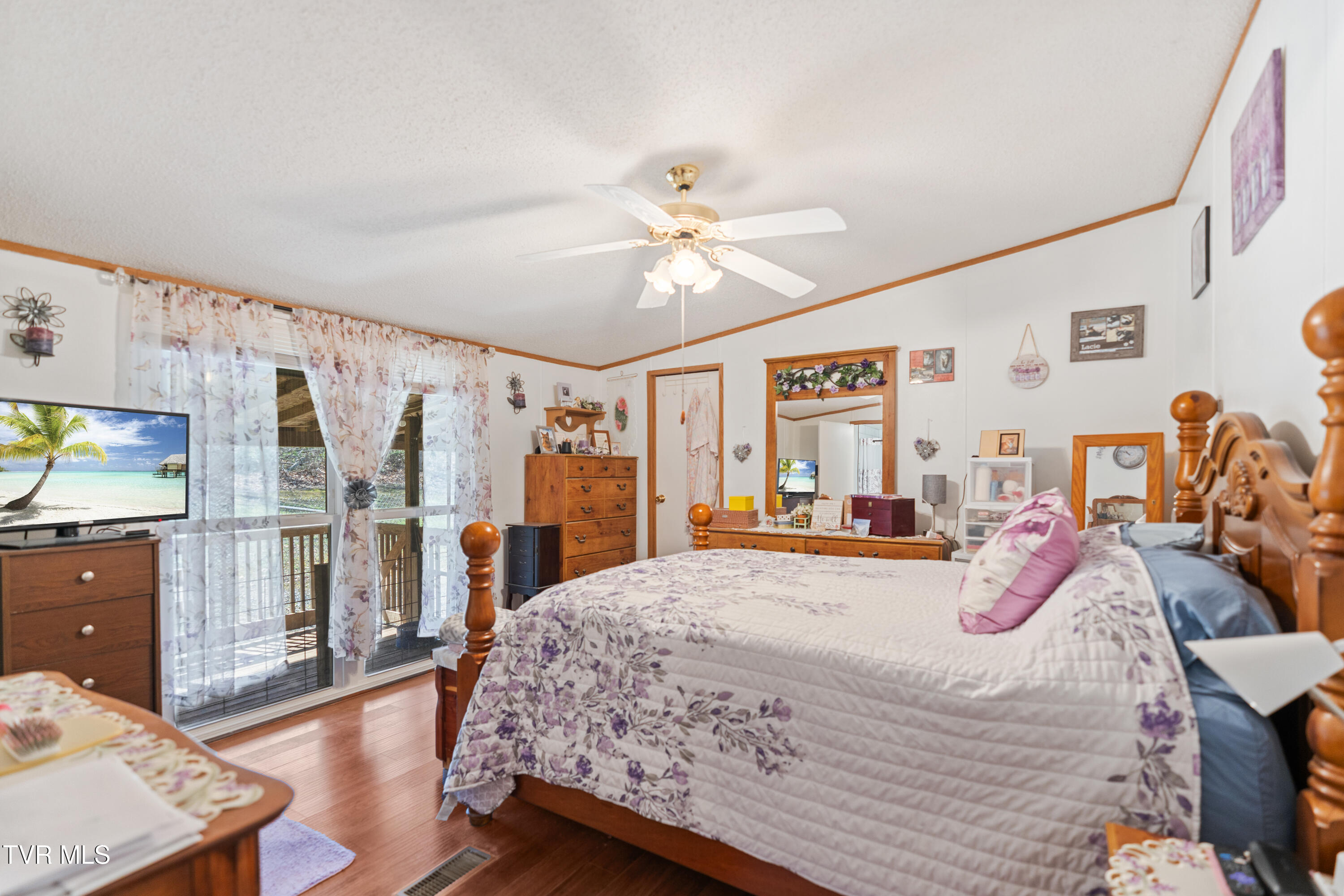 645-647 Seaton Road Afton, TN 37616 - Photo 44 of 48 DSC09428