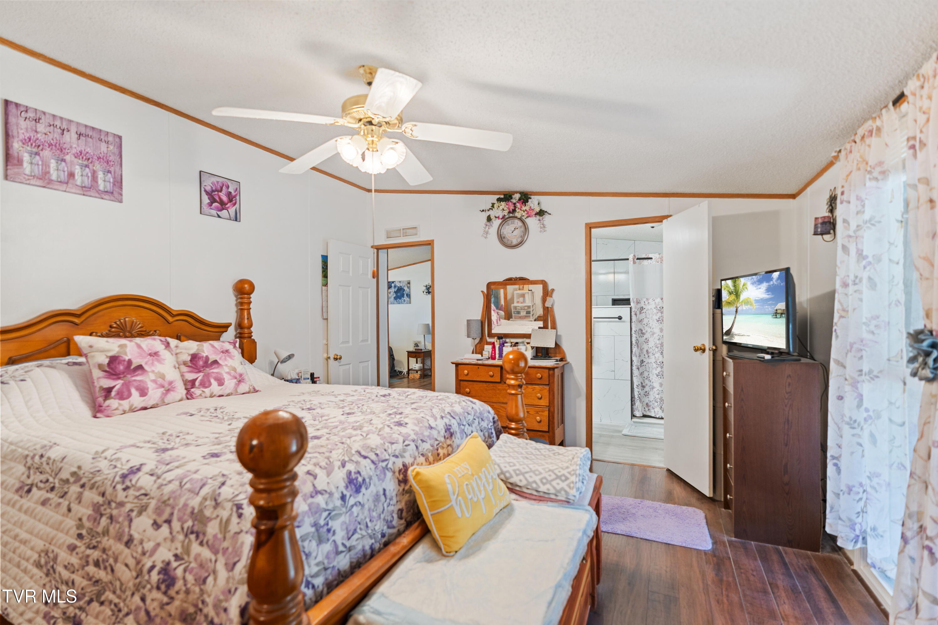 645-647 Seaton Road Afton, TN 37616 - Photo 45 of 48 DSC09431