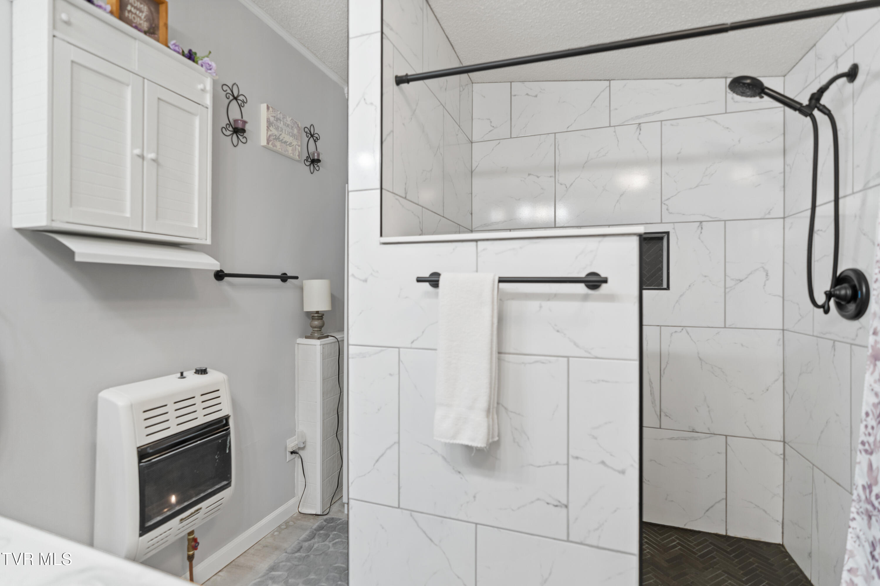 645-647 Seaton Road Afton, TN 37616 - Photo 48 of 48 DSC09443