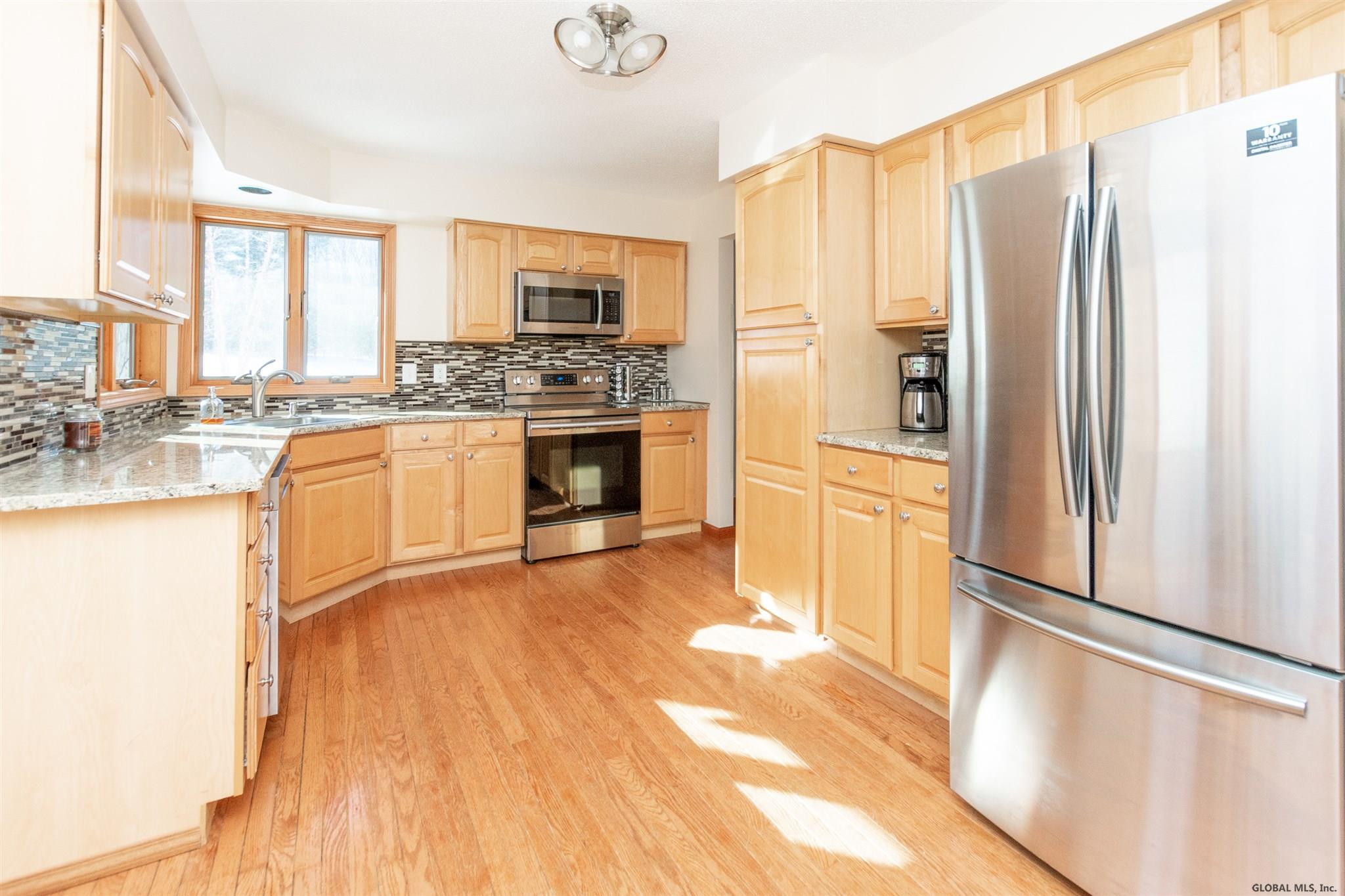 409 Lakeview Road Broadalbin, NY 12025 - Photo 8 of 48 Photo 8