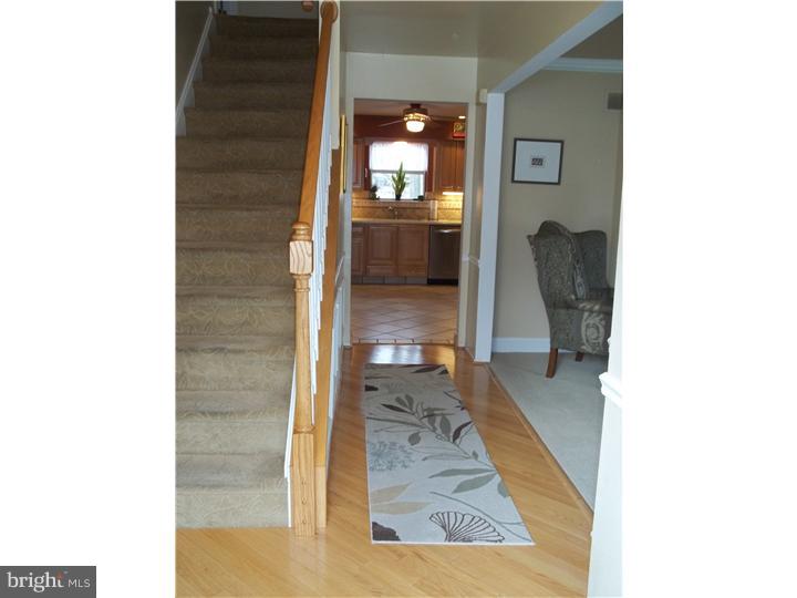 904 Sage Road West Chester, PA 19382 - Photo 3 of 23 Hallway