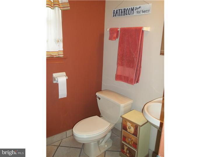 904 Sage Road West Chester, PA 19382 - Photo 9 of 23 Half Bath