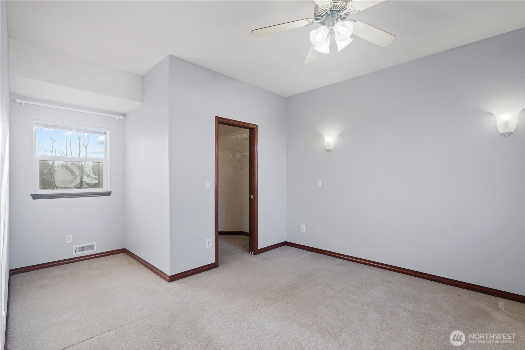 505 Clover Lane Bellingham, WA 98226 - Photo 19 of 35