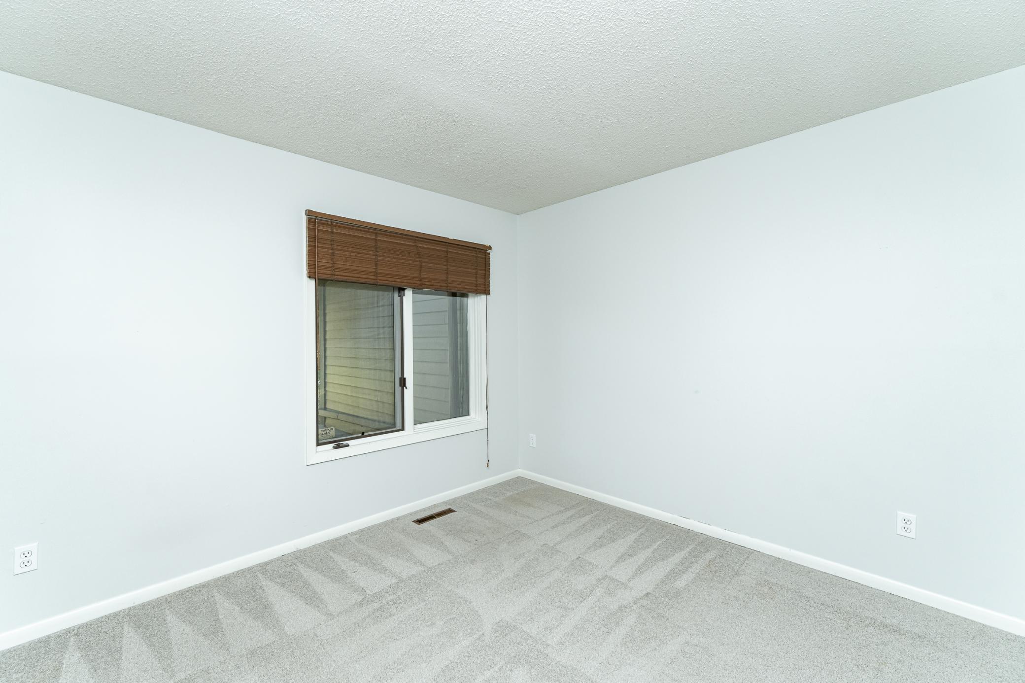 1251 19th Avenue Northeast Rochester, MN 55906 - Photo 15 of 29