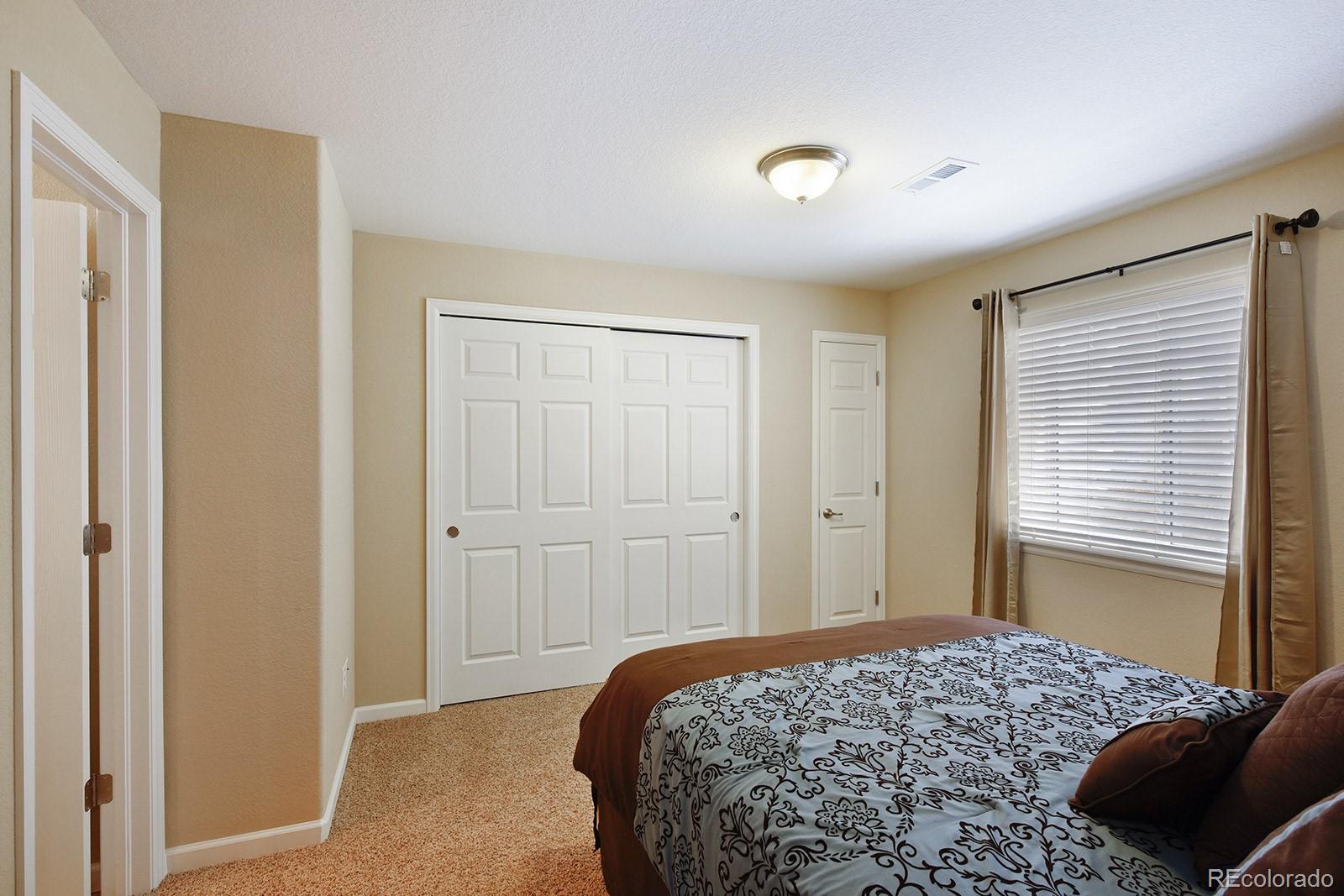10625 Redcone Way Highlands Ranch, CO 80130 - Photo 26 of 32 Gallery Image 26