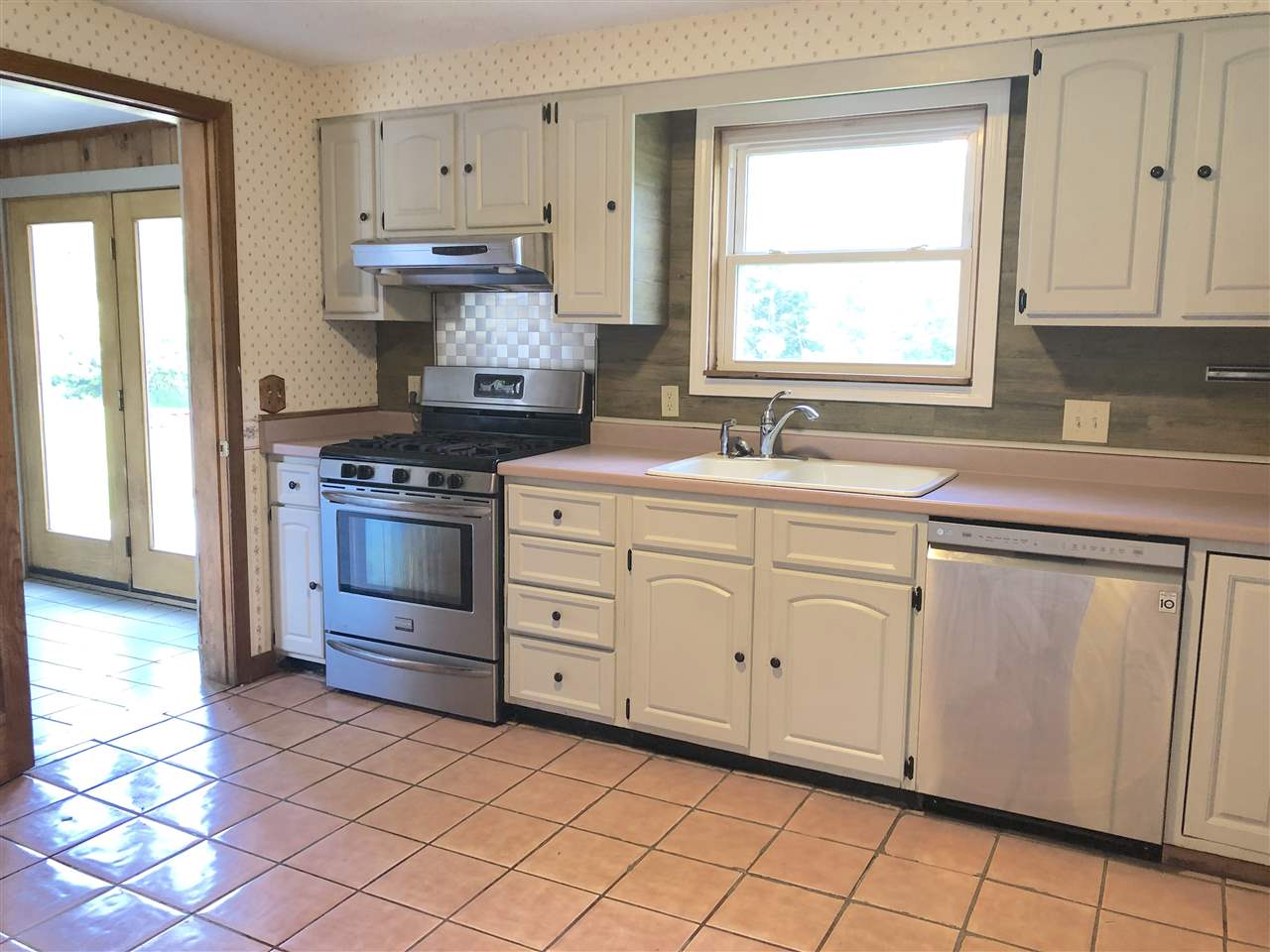 1728 S Road Bradford, VT 05033 - Photo 3 of 13