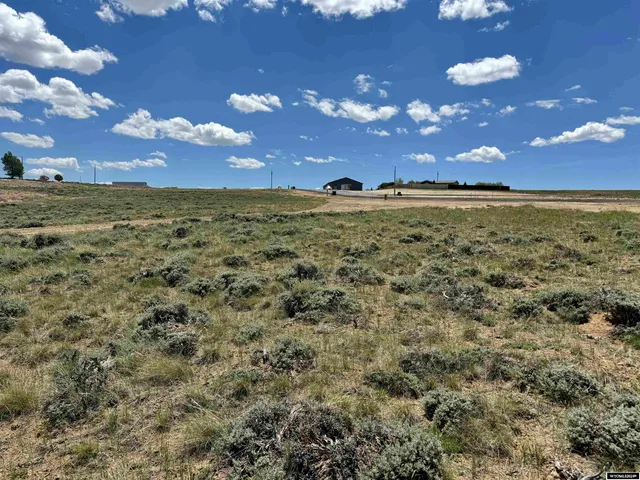 $73,920 | 235 Airport Avenue, Saratoga, WY 82331