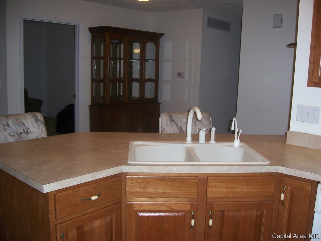 4018 Marryat Drive Springfield, IL 62711 - Photo 9 of 26