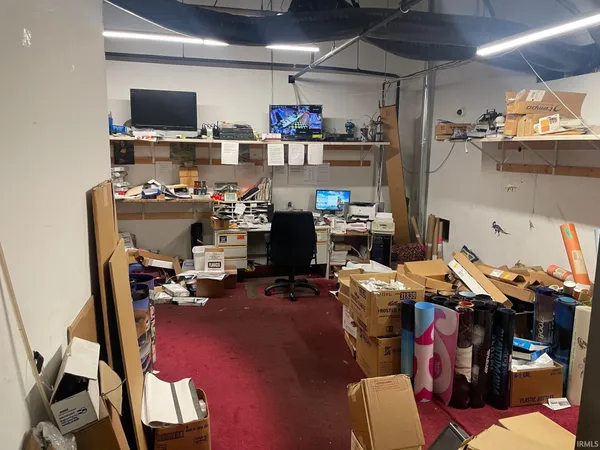 $1,500,000 | 2745 North Oak Road, Plymouth, IN 46563