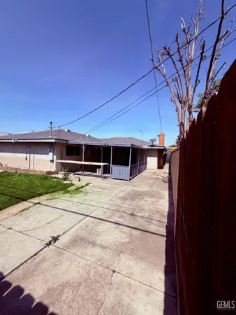 $370,000 | Undisclosed Address, Bakersfield, CA 93309