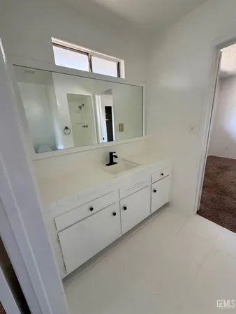 $370,000 | Undisclosed Address, Bakersfield, CA 93309