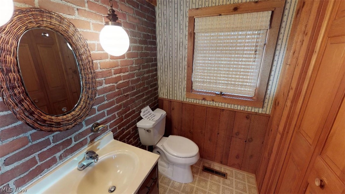 1005 49th Street Vienna, WV 26105 - Photo 17 of 34