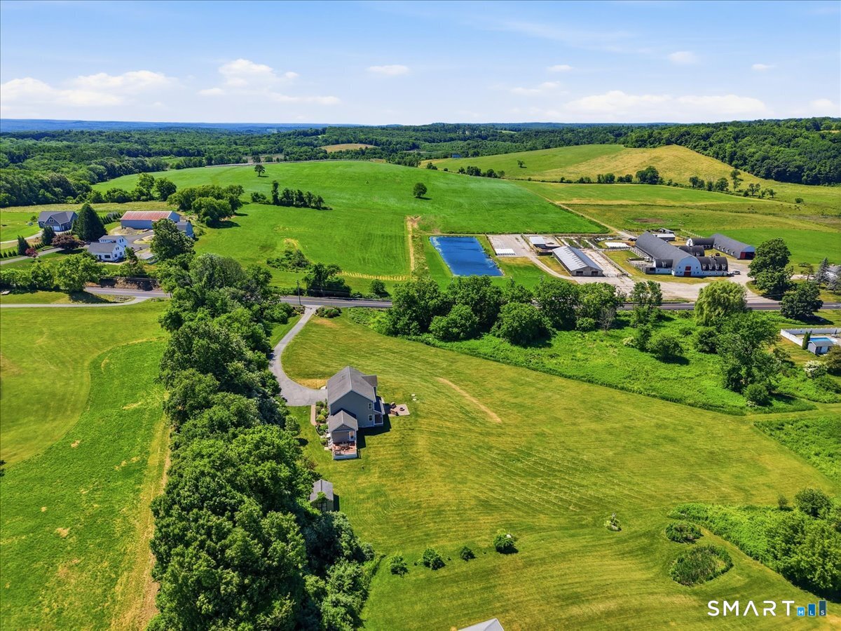 271 Putnam Road Pomfret, CT 06259 - Photo 12 of 40