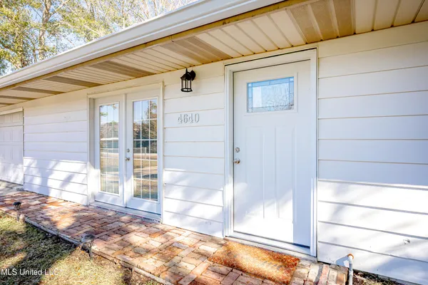 $1,650 | 4640 Hilltop Drive, Ocean Springs, MS 39564