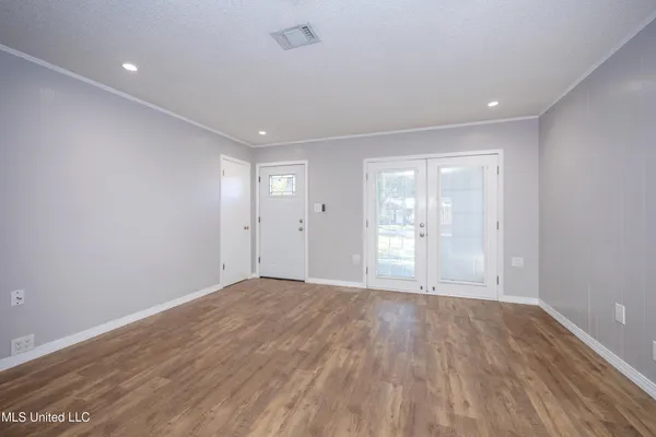 $1,650 | 4640 Hilltop Drive, Ocean Springs, MS 39564