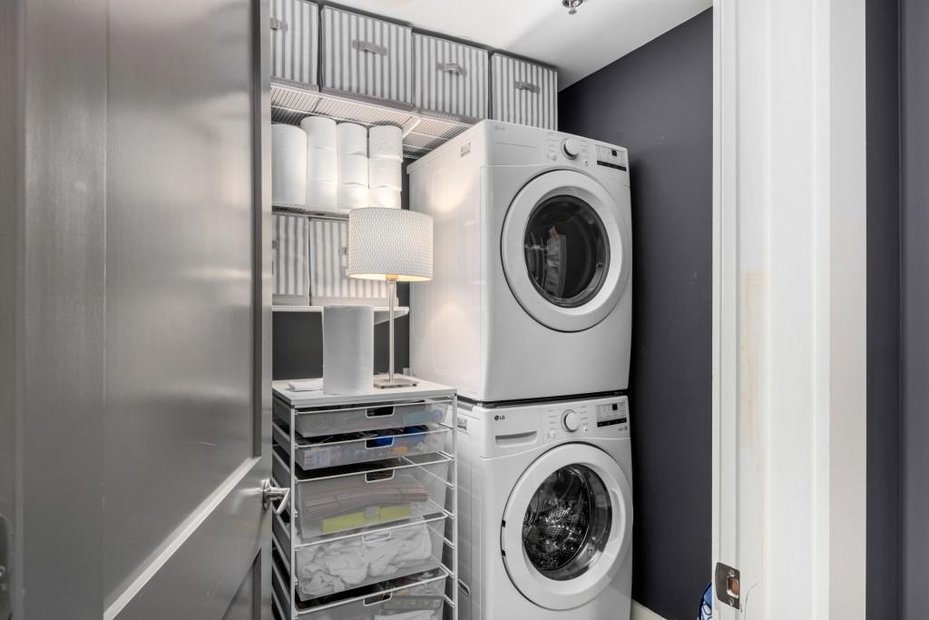 1100 Howell Mill Road Northwest, Unit 201 Atlanta, GA 30318 - Photo 18 of 50 a utility room with dryer and washer