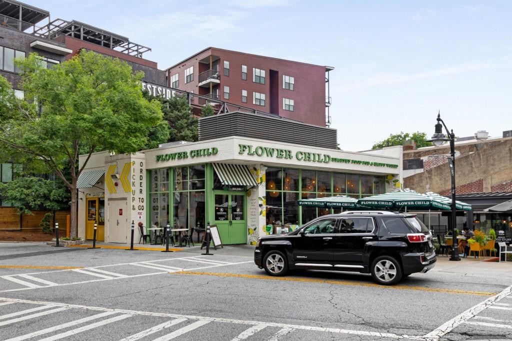 1100 Howell Mill Road Northwest, Unit 201 Atlanta, GA 30318 - Photo 37 of 50 a car parked in front of a building