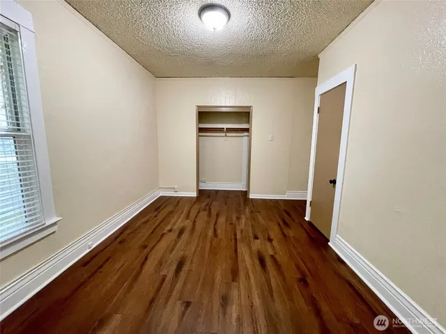 $1,699,950 | 317 17th Avenue East, Seattle, WA 98112