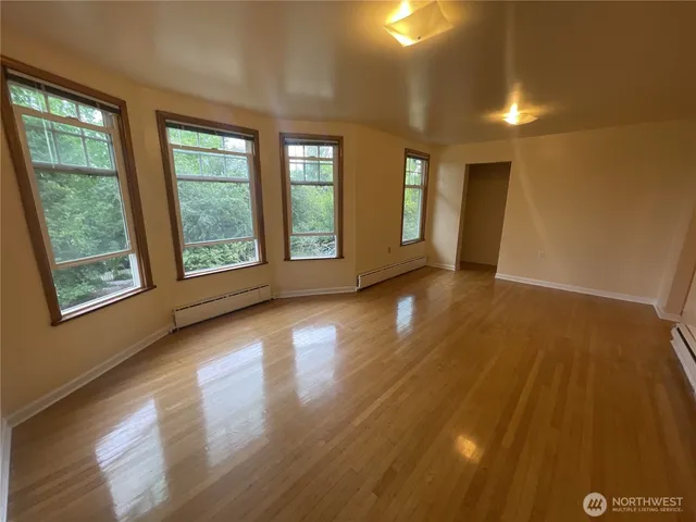 $1,699,950 | 317 17th Avenue East, Seattle, WA 98112