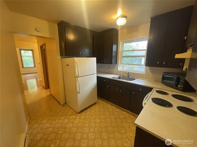 $1,699,950 | 317 17th Avenue East, Seattle, WA 98112