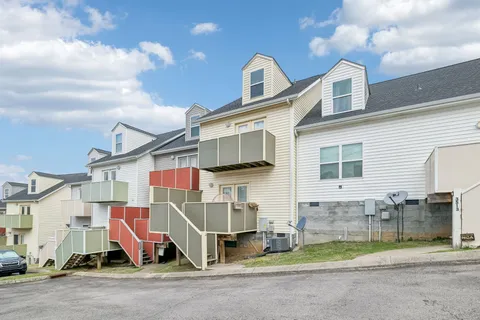$310,000 | 3515 Steffisburg Drive, Nashville, TN 37211