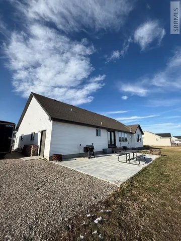 $674,000 | 76 North 4161 Street, Rigby, ID 83442