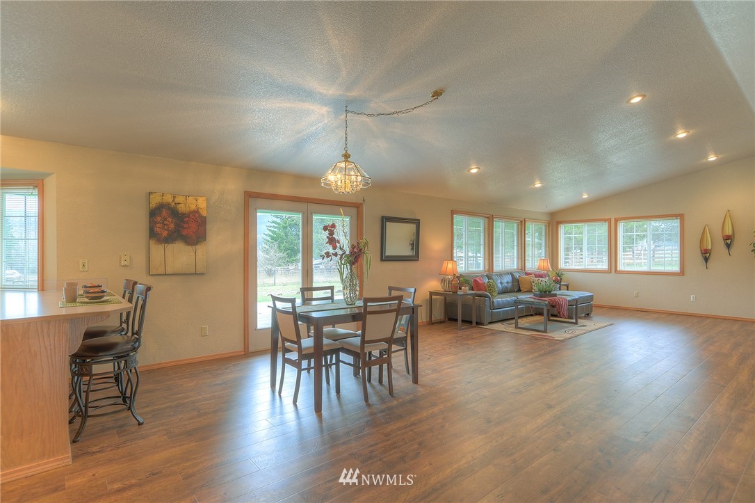 9333 Delphi Road Southwest Olympia, WA 98512 - Photo 5 of 25 Gallery Image 5