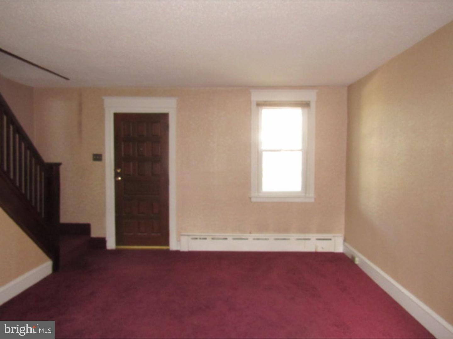 929 Edgemore Road Philadelphia, PA 19151 - Photo 4 of 14 Gallery Image 4