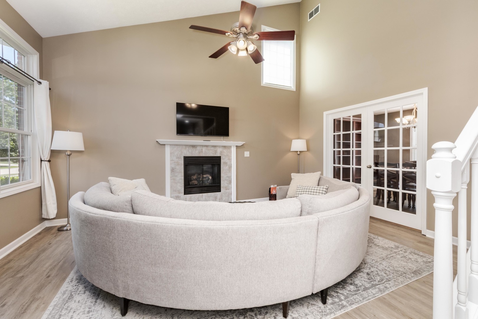 305 Prairie View Drive Hudson, IL 61748 - Photo 7 of 59