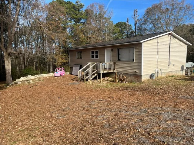$180,000 | 3836 Rex Circle, Rex, GA 30273