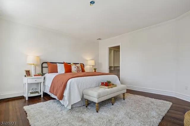 $1,595,000 | 425 Wyoming Avenue, Millburn, NJ 07041