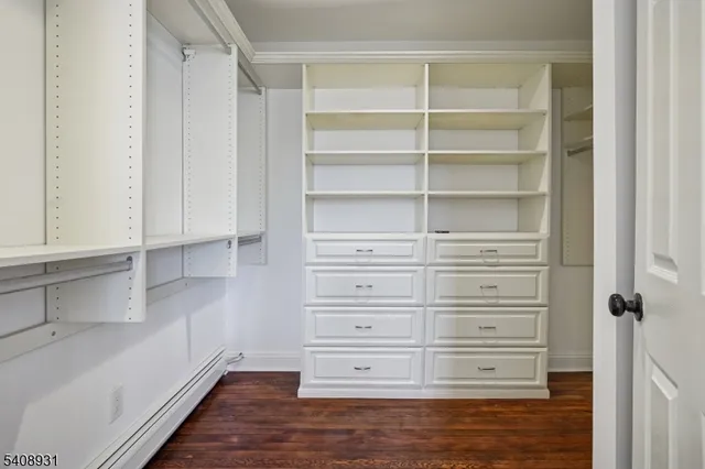 $1,595,000 | 425 Wyoming Avenue, Millburn, NJ 07041