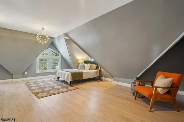 $1,595,000 | 425 Wyoming Avenue, Millburn, NJ 07041