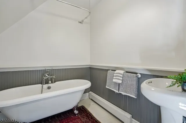 $1,595,000 | 425 Wyoming Avenue, Millburn, NJ 07041