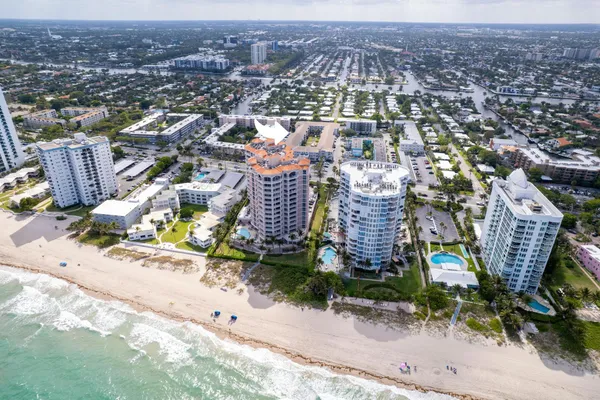 $3,250 | 1461 South Ocean Boulevard, Unit 304, Lauderdale-by-the-Sea, FL 33062