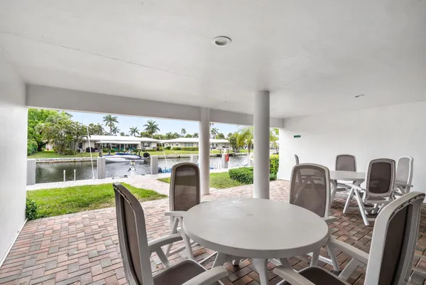 $3,250 | 1461 South Ocean Boulevard, Unit 304, Lauderdale-by-the-Sea, FL 33062